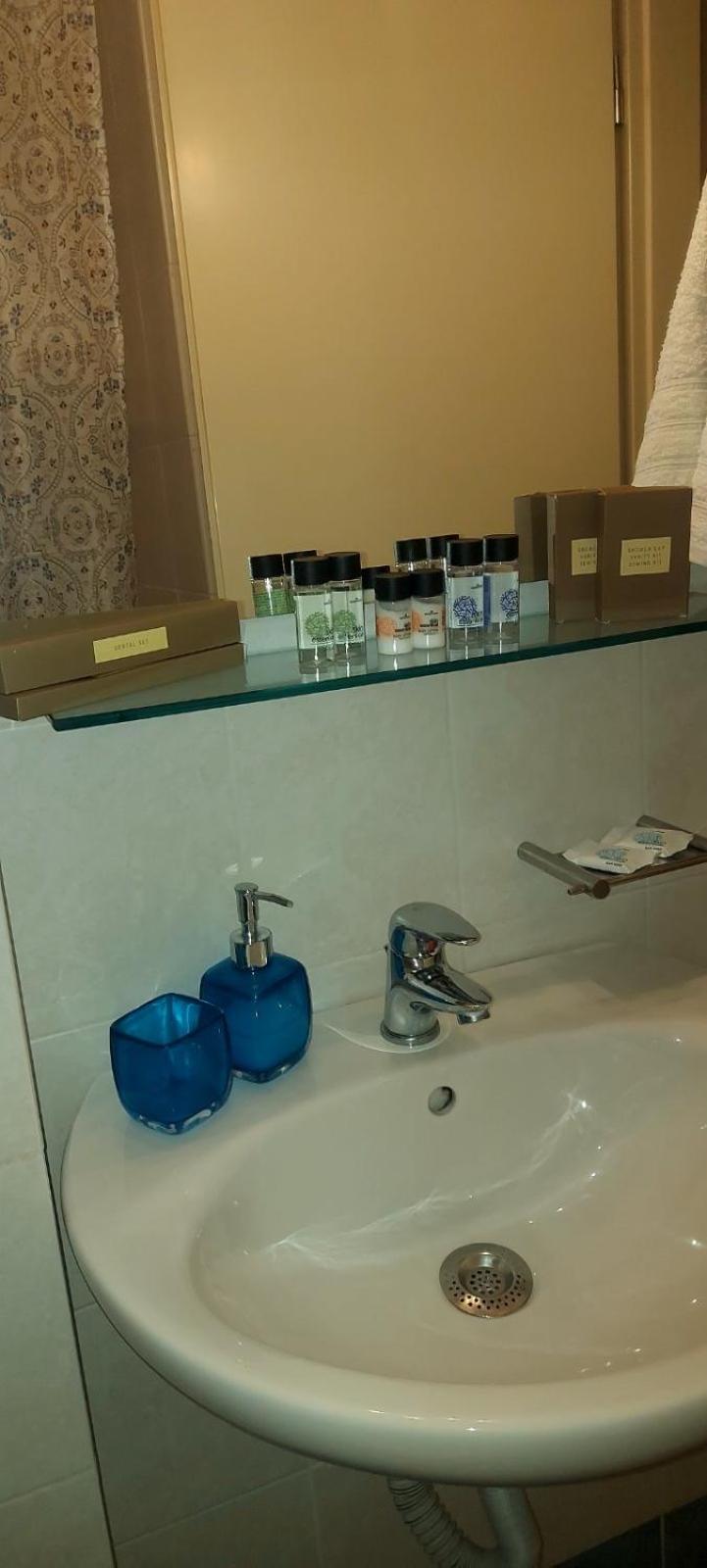 Central Comfy Home كالاماتا المظهر الخارجي الصورة